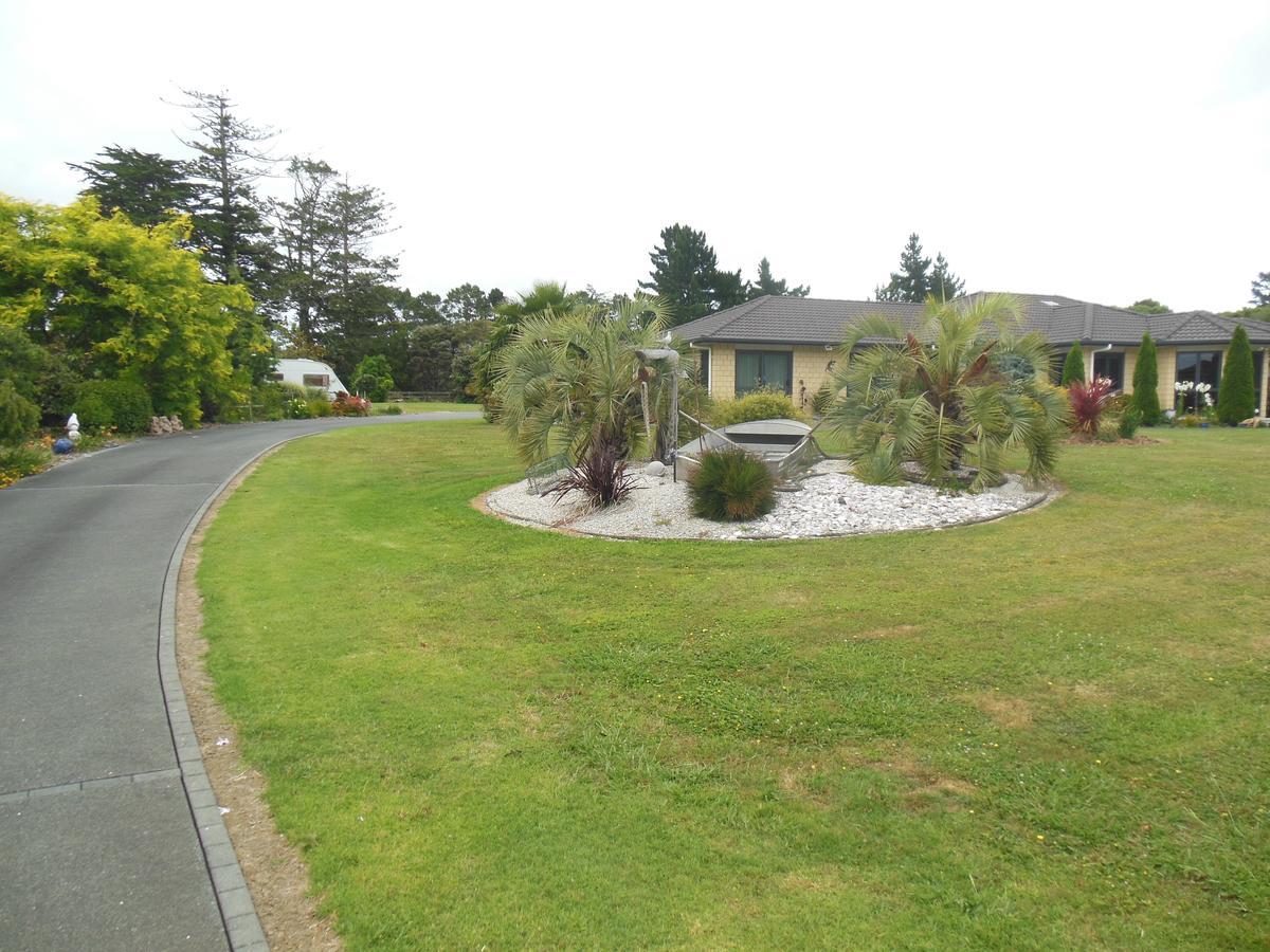 Silverdale Retreat Bed and Breakfast Orewa Buitenkant foto